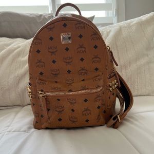 mcm medium bookbag